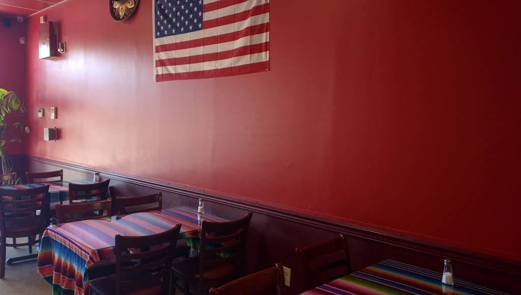 Restaurant El Sombrero | restaurant | 25 Broad St, Freehold, NJ 07728, USA | 7323031300 OR +1 732-303-1300