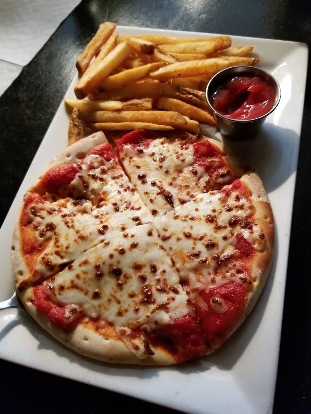 Thunder Bay Grille Davenport | restaurant | 6511 N Brady St, Davenport, IA 52806, USA | 5633862722 OR +1 563-386-2722