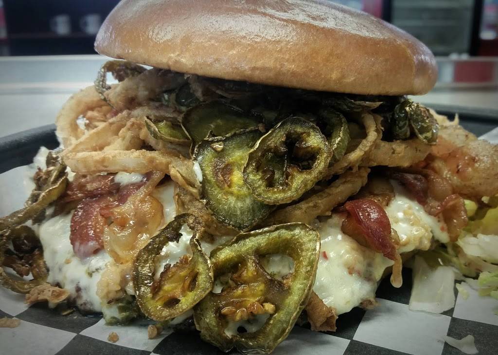 Knotty Pig BBQ, Burger & Chili House | restaurant | 6835 E 15th St, Tulsa, OK 74112, USA | 9182580005 OR +1 918-258-0005