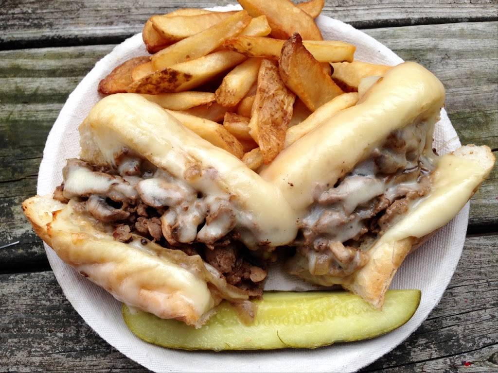 East Village Grille | restaurant | 1177 Tunnel Rd, Asheville, NC 28805, USA | 8282993743 OR +1 828-299-3743