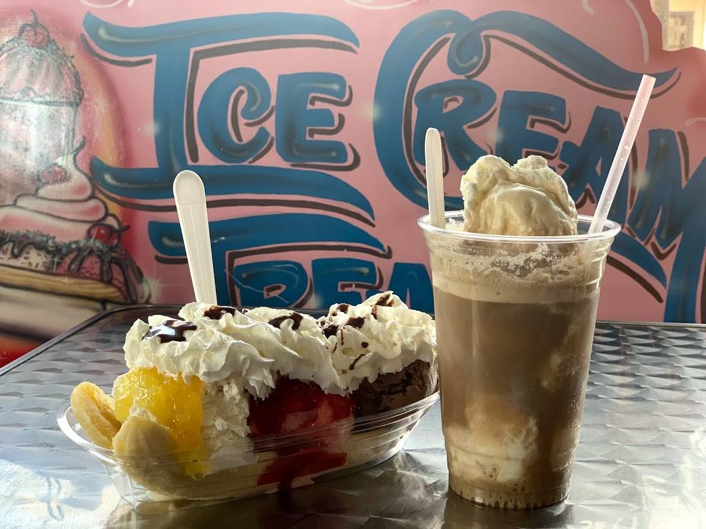 Central Avenue Treats | meal takeaway | 84 N Central Ave, Umatilla, FL 32784, USA | 3527712626 OR +1 352-771-2626