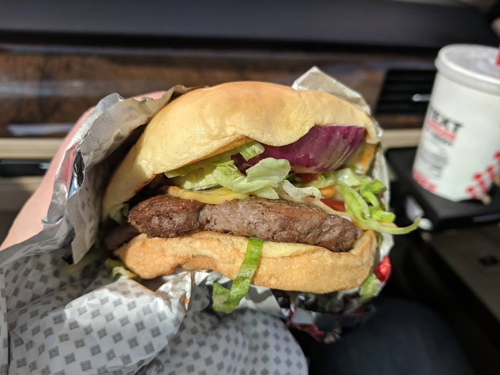 Bird 107 Plaza | shopping mall | 10591, 10695 SW 40th St, Miami, FL 33165, USA | 3059471664 OR +1 305-947-1664