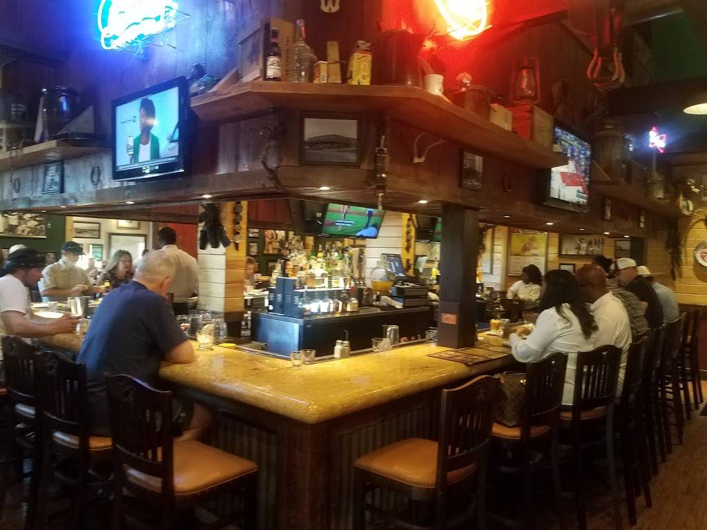 Saltgrass Steak House | restaurant | 325 I-10, Beaumont, TX 77707, USA | 4098138138 OR +1 409-813-8138