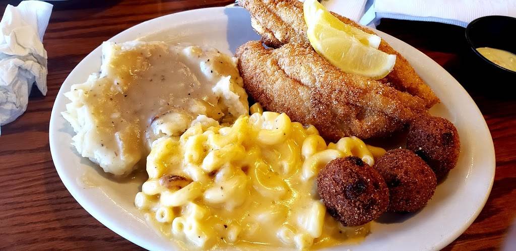 Cracker Barrel Old Country Store | restaurant | 6175 McDonough Dr NW, Norcross, GA 30093, USA | 7704461313 OR +1 770-446-1313