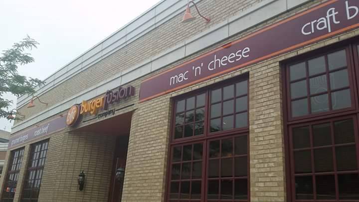 Burger Fusion Company Downtown LaCrosse | restaurant | 200 Pearl St, La Crosse, WI 54601, USA | 6088816398 OR +1 608-881-6398