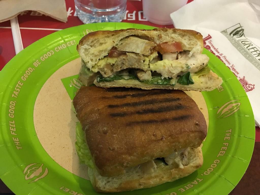 Green Leafs & Bananas | restaurant | 875 S Grand Central Pkwy #1490, Las Vegas, NV 89106, USA | 7023669387 OR +1 702-366-9387