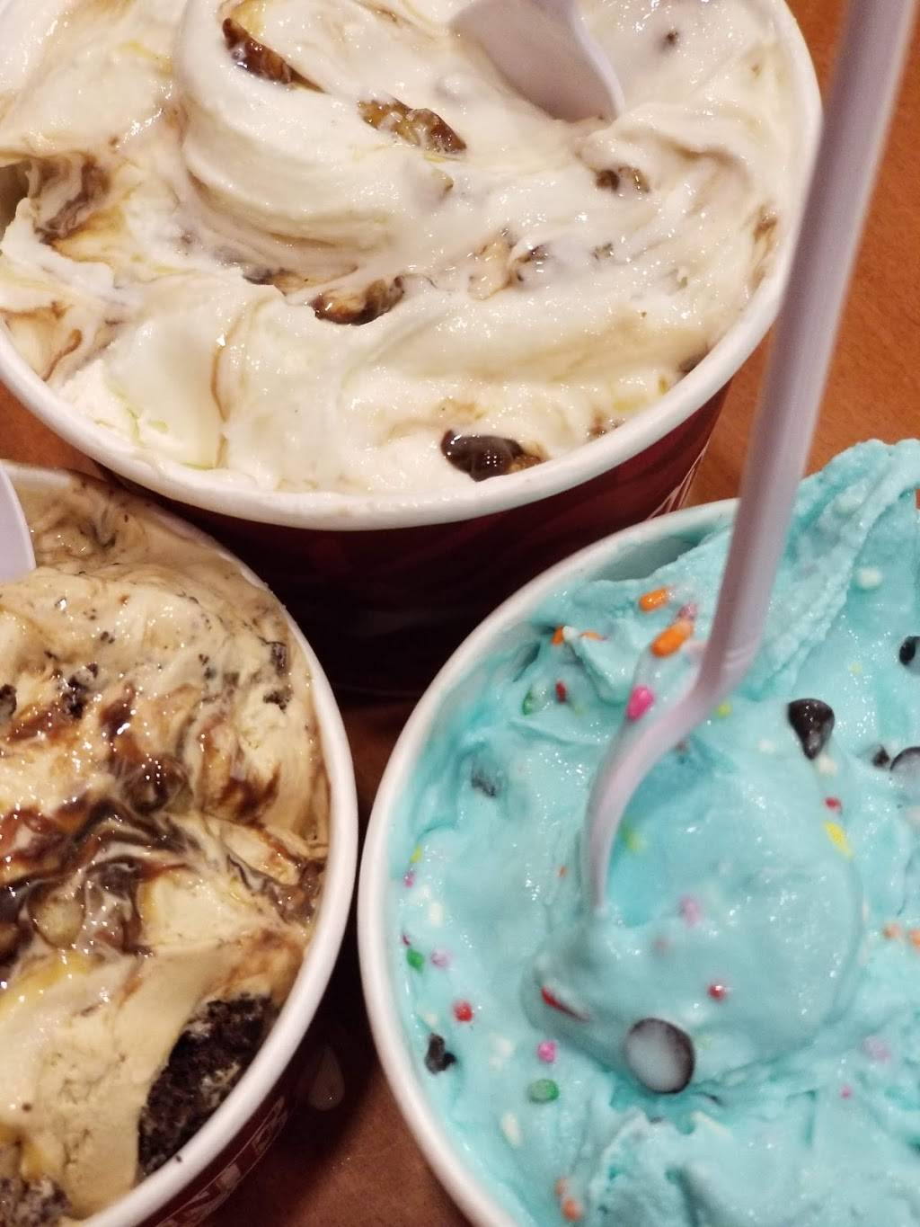 Cold Stone Creamery | bakery | 2935 S 108th St, West Allis, WI 53227, USA | 4145413888 OR +1 414-541-3888