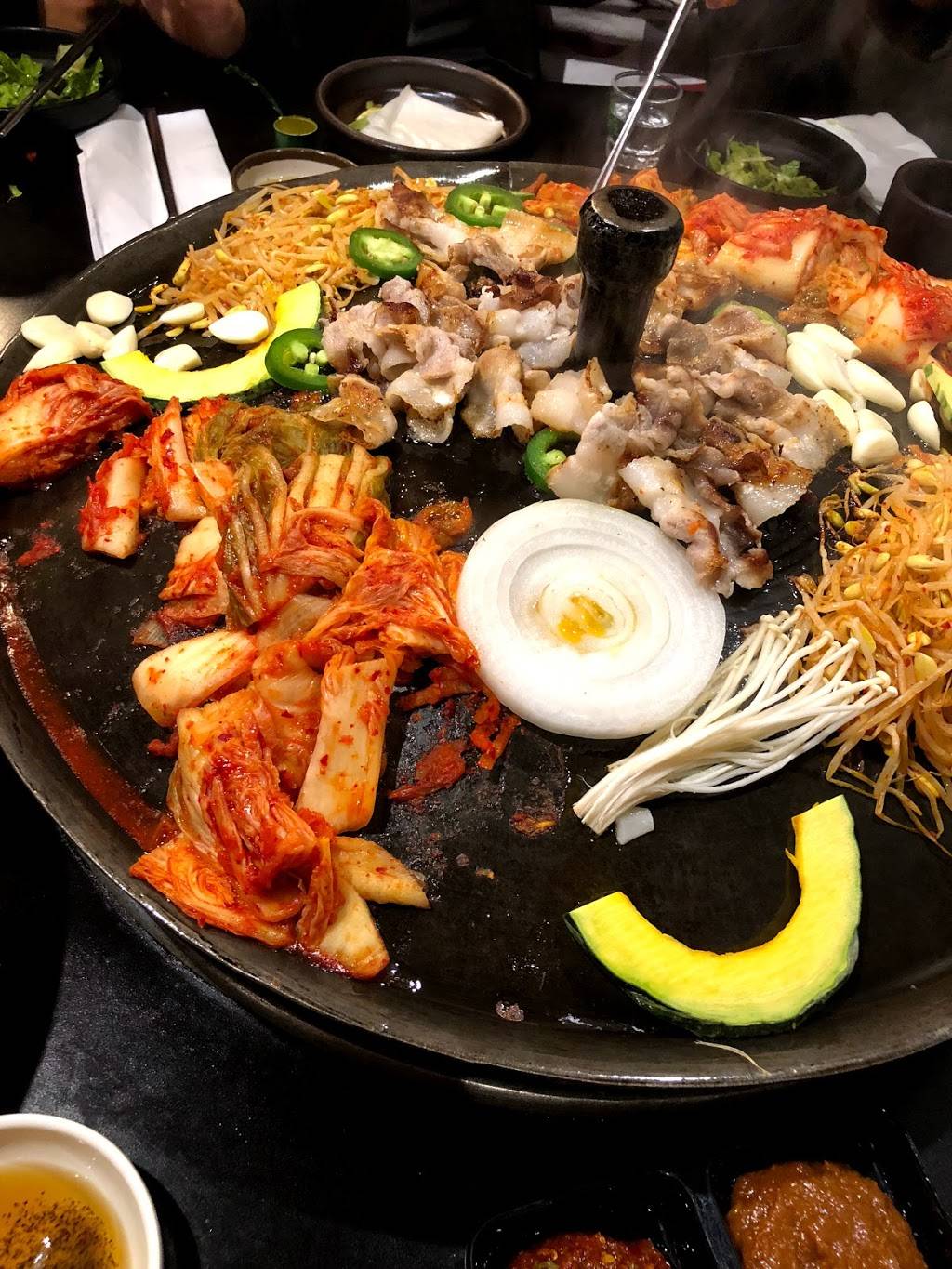 Honey Pig | restaurant | 3400 W 8th St, Los Angeles, CA 90005, USA | 2133800256 OR +1 213-380-0256