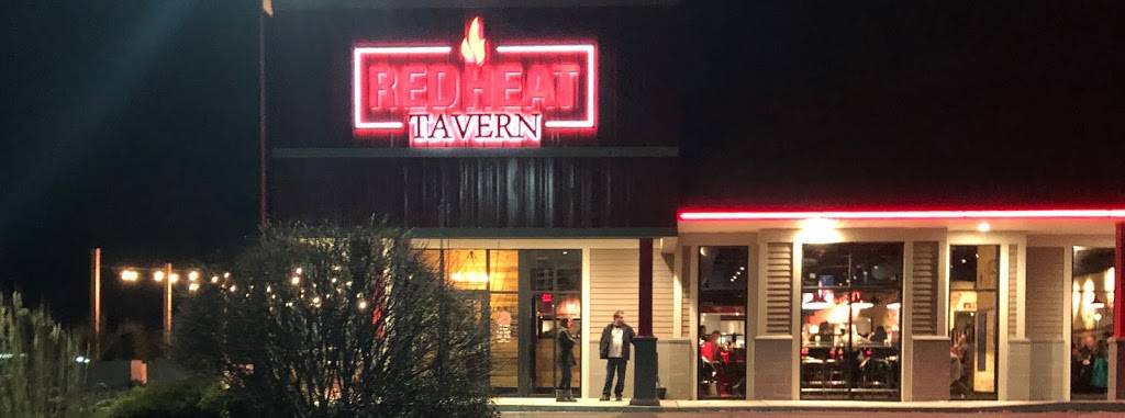 Red Heat Tavern | restaurant | 227 Turnpike Rd, Westborough, MA 01581, USA | 5083291795 OR +1 508-329-1795