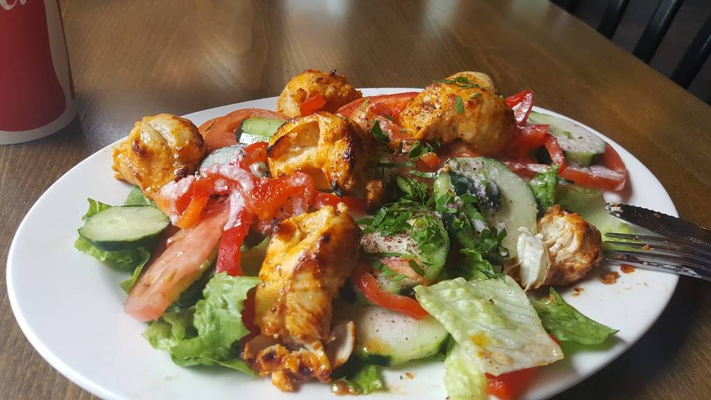 Garlic Crush | restaurant | 1620 NW Gilman Blvd, Issaquah, WA 98027, USA | 4252957490 OR +1 425-295-7490