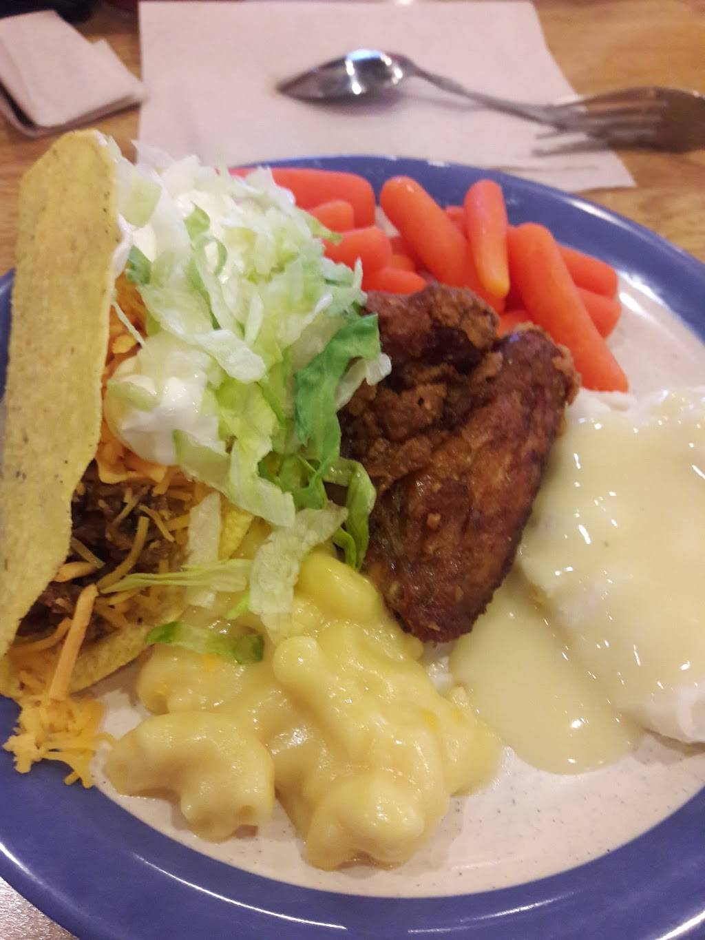 HomeTown Buffet | restaurant | 8432 Firestone Blvd, Downey, CA 90241, USA | 5628615067 OR +1 562-861-5067