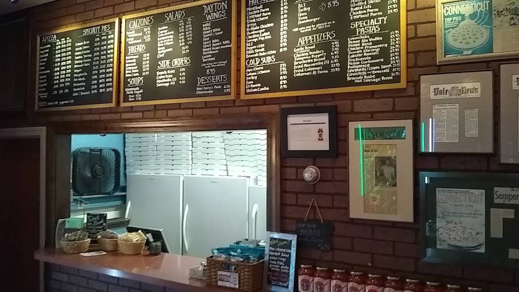 Dayton Street Apizza | restaurant | 60 Dayton St, New Haven, CT 06515, USA | 2033892454 OR +1 203-389-2454