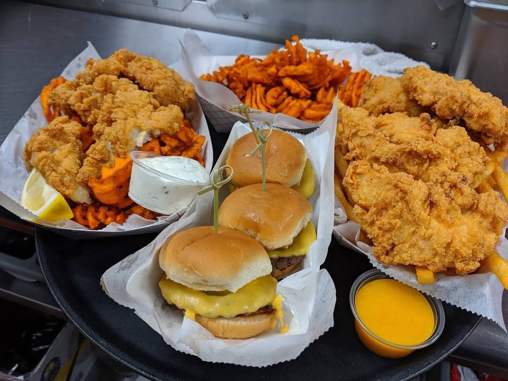 Boil Bay | restaurant | 3244 Holland Road Suite 100, Virginia Beach, VA 23453, USA | 7576898888 OR +1 757-689-8888