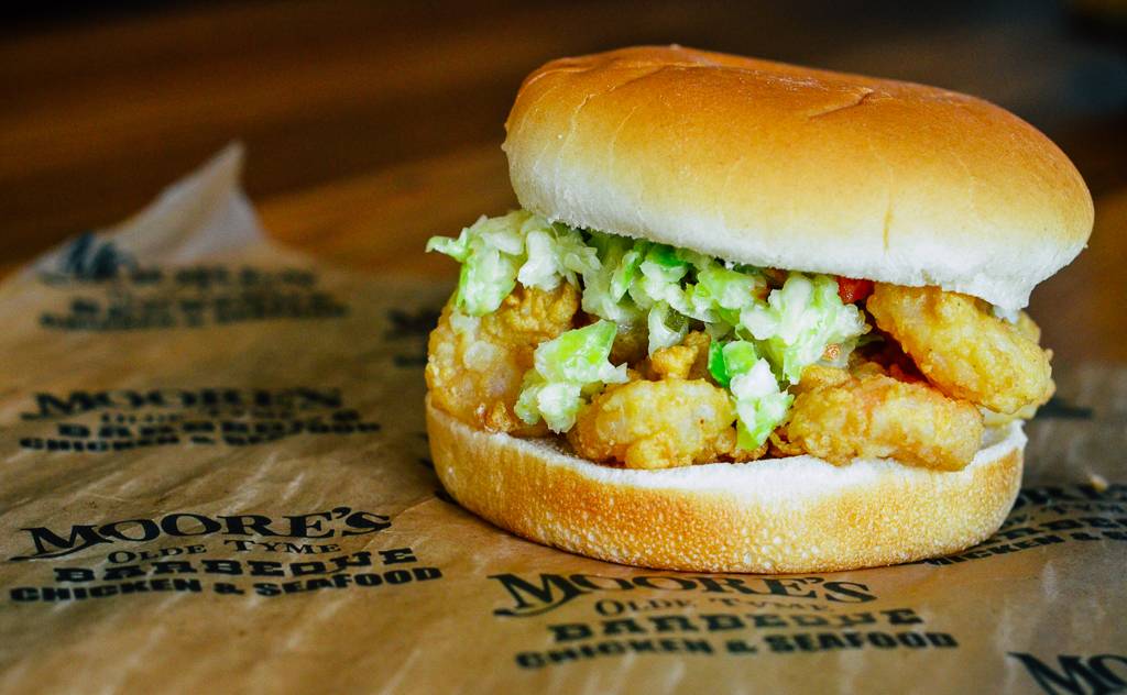 Moores Olde Tyme Barbeque Chicken & Seafood | restaurant | 5069 Hwy 70 W, Morehead City, NC 28557, USA | 2522224744 OR +1 252-222-4744