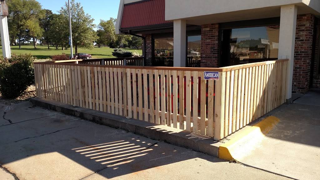 Taco Inn | restaurant | 245 S 70th St, Lincoln, NE 68510, USA | 4024886114 OR +1 402-488-6114