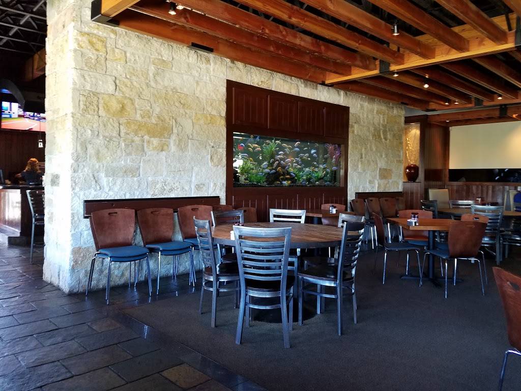 Fish Daddys Grill House | restaurant | 2643, 1611 University Dr E, College Station, TX 77840, USA | 9792601611 OR +1 979-260-1611