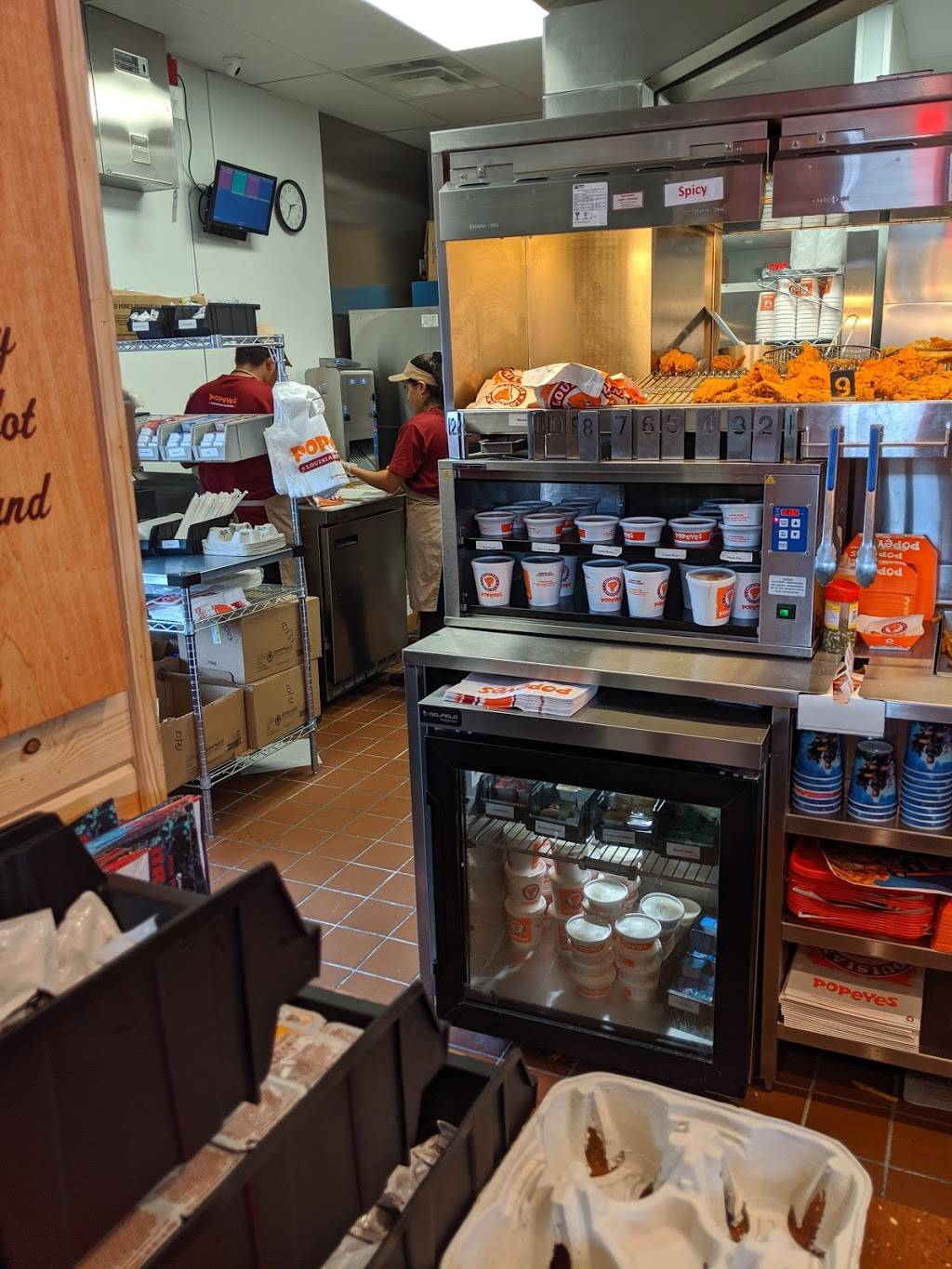 Popeyes Louisiana Kitchen | restaurant | 8703 Tonnelle Ave., North Bergen, NJ 07047, USA | 2015202532 OR +1 201-520-2532