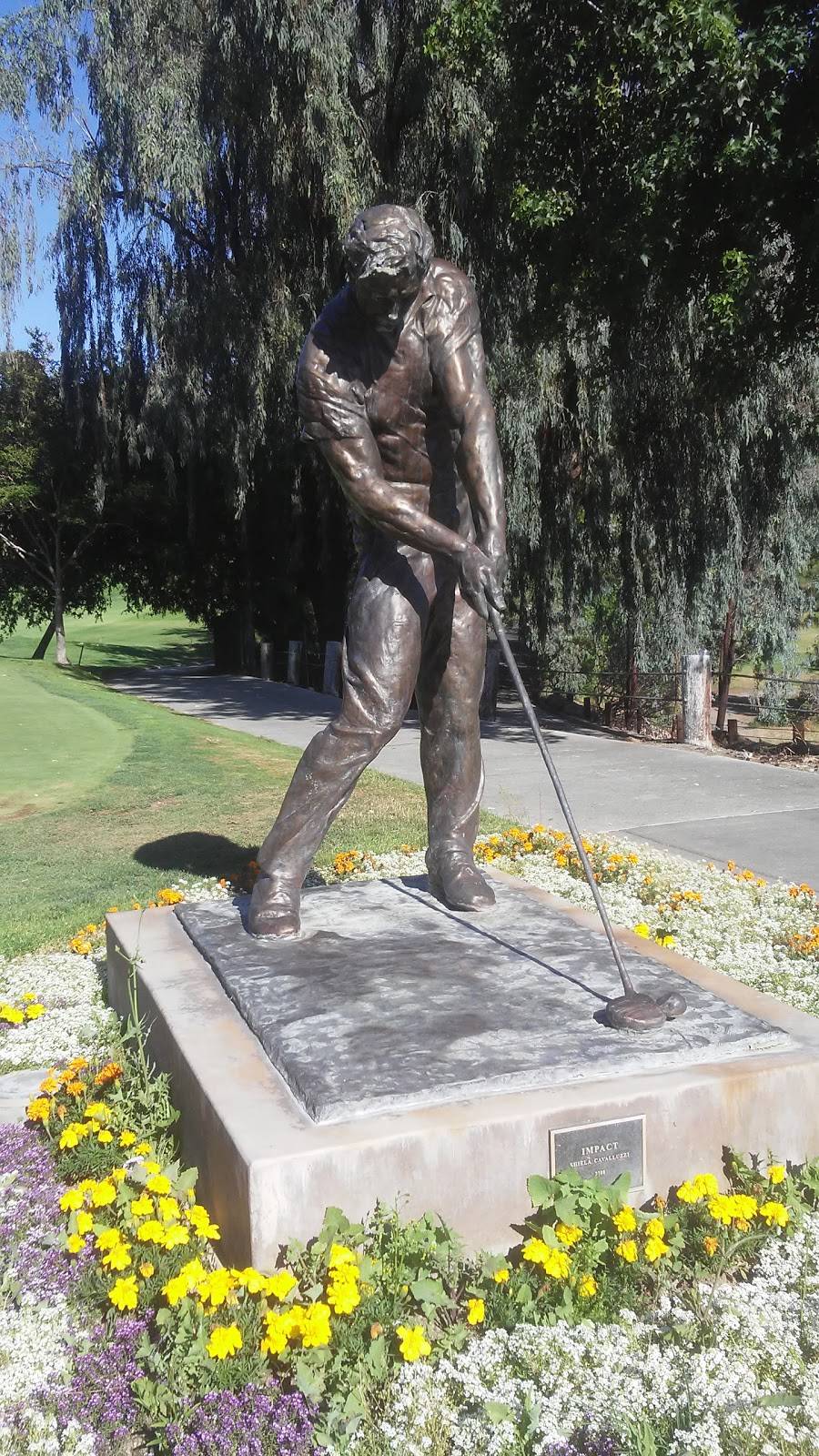 DeBell Golf Club | restaurant | 1500 E Walnut Ave, Burbank, CA 91501, USA | 8188450022 OR +1 818-845-0022