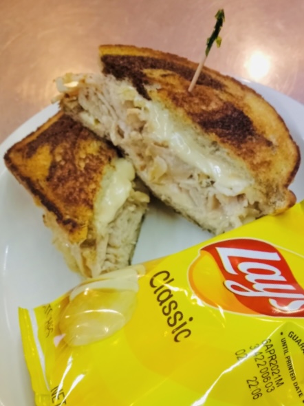 Alma Grill | restaurant | 4592 US-180, Glenwood, NM 88039, USA | 5755392233 OR +1 575-539-2233