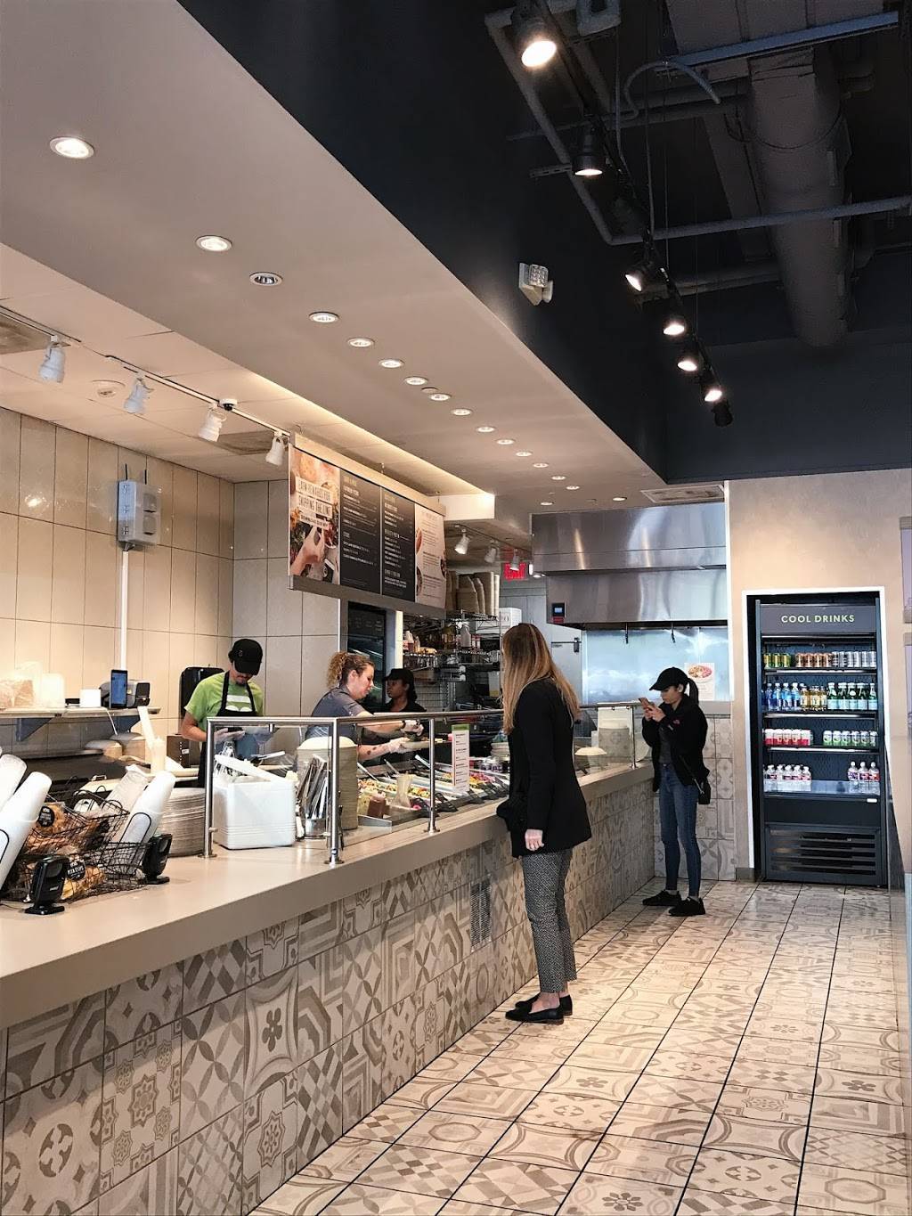 Roti Modern Mediterranean | restaurant | 2355 Olive St, Dallas, TX 75201, USA | 9723647804 OR +1 972-364-7804