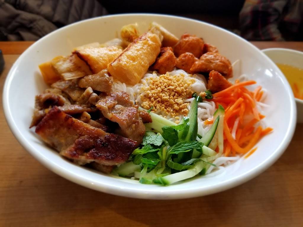 Thuan Kieu | meal delivery | 1275 Highbury Ave N #116, London, ON N5Y 1A8, Canada | 5194557704 OR +1 519-455-7704