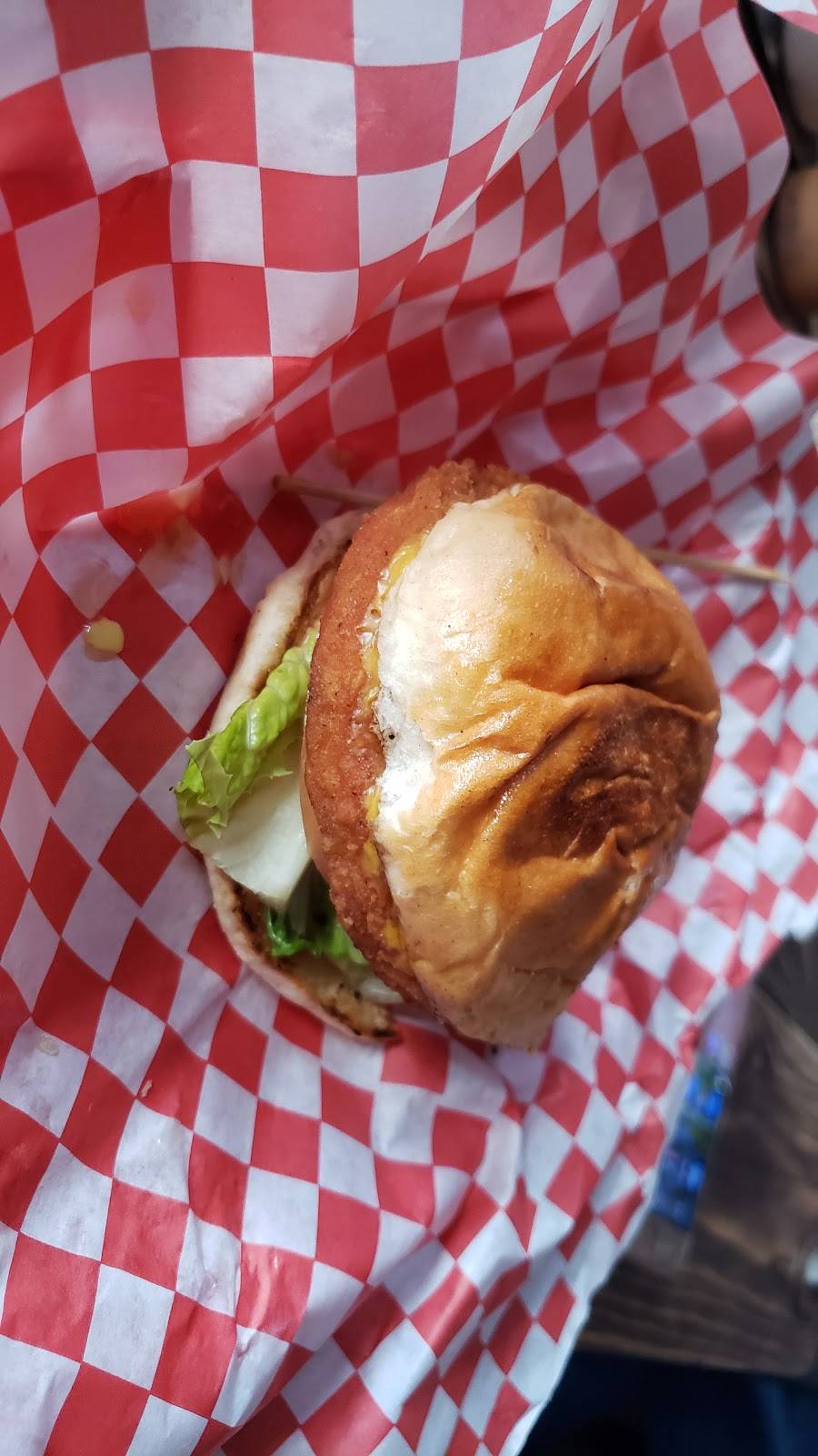 Marks Burgers | restaurant | Paseo Ensenada 2098, Playas, Dorada, 22505 Tijuana, B.C., Mexico | 016643813865 OR +52 664 381 3865