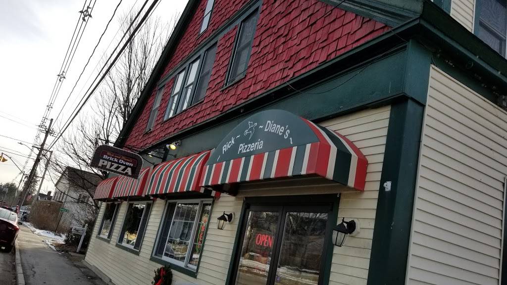 Rick & Dianes | restaurant | 62 Main St, Antrim, NH 03440, USA | 6035883388 OR +1 603-588-3388