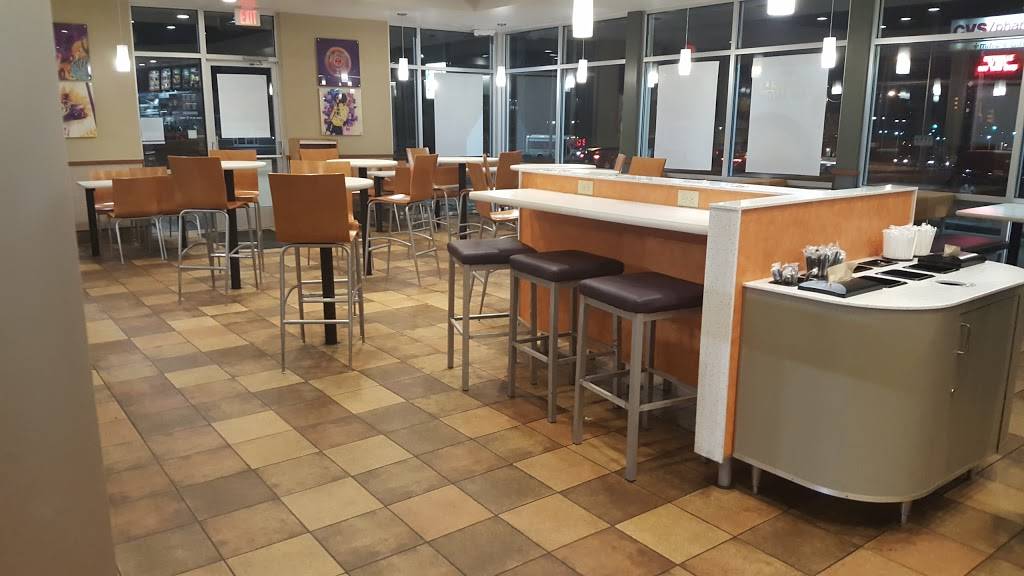 Taco Bell | meal takeaway | 1327 Youngstown Warren Rd, Niles, OH 44446, USA | 3305445338 OR +1 330-544-5338