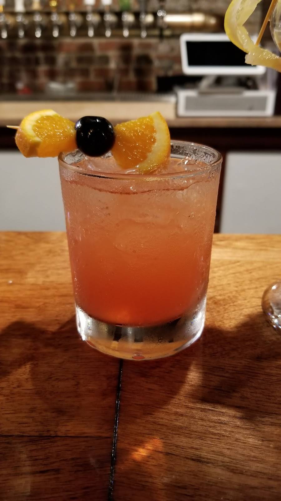 The Celtic Pig Restaurant and Pub | restaurant | 217 E Main St Suite 104, Louisville, KY 40202, USA | 5022904846 OR +1 502-290-4846