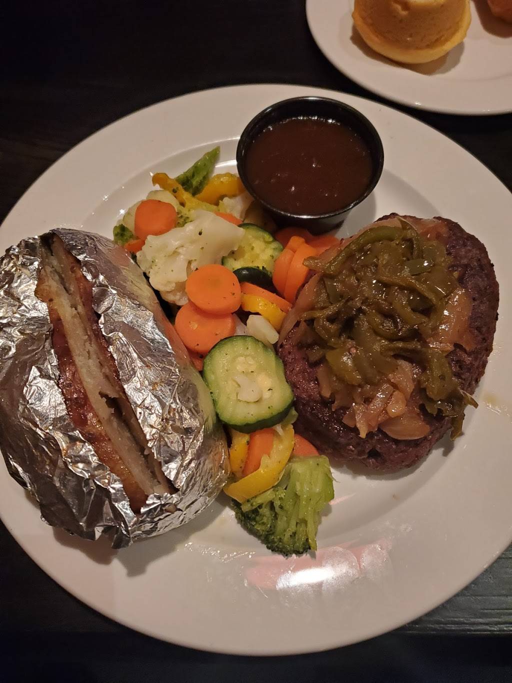 Cafe Delphine | restaurant | 70523 832 Martin Luther King Rd, Baldwin, LA 70514, USA | 8002844386 OR +1 800-284-4386