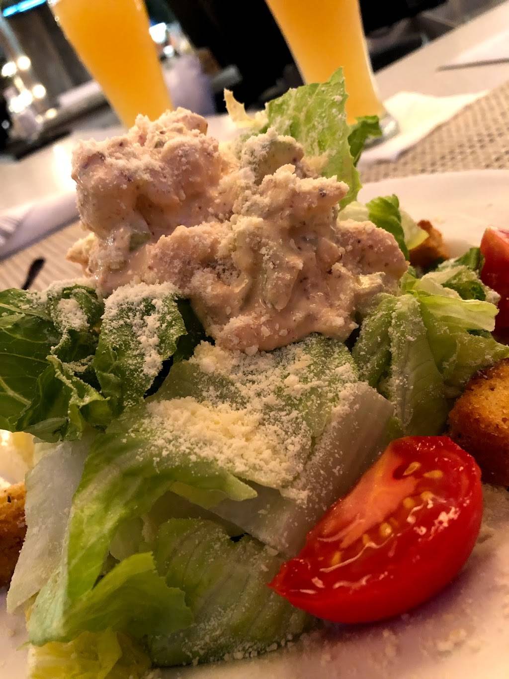 Legacy Kitchen Oyster Counter And Tap | restaurant | 817 Common St, New Orleans, LA 70112, USA | 5048271651 OR +1 504-827-1651