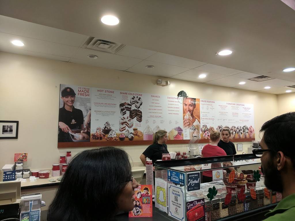 Cold Stone Creamery | bakery | 2445 N Franklin St, Christiansburg, VA 24073, USA | 5402514024 OR +1 540-251-4024