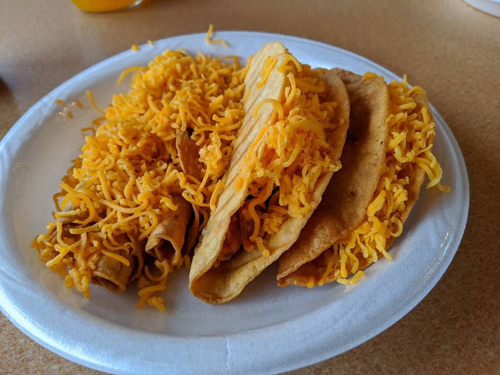 Renes Mexican food #2 | restaurant | 220 S West St, Wichita, KS 67213, USA | 3162605333 OR +1 316-260-5333