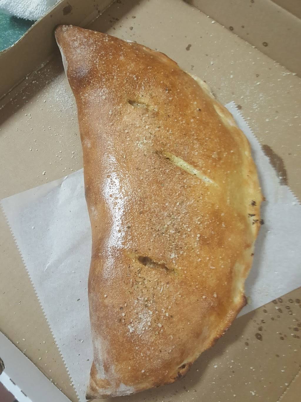 Italianos | restaurant | 800 W 4th St, Wilmington, DE 19805, USA | 3027777411 OR +1 302-777-7411