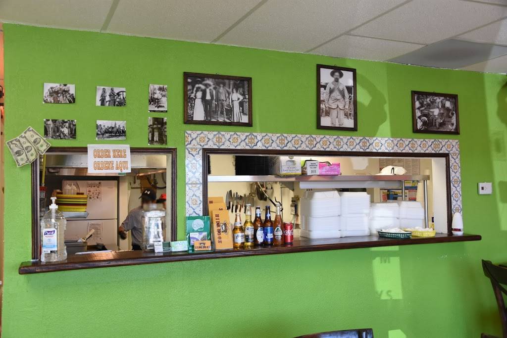 Hidalgos Crazy Tacos | restaurant | 3769 Tamiami Trail, Port Charlotte, FL 33952, USA | 9418834371 OR +1 941-883-4371