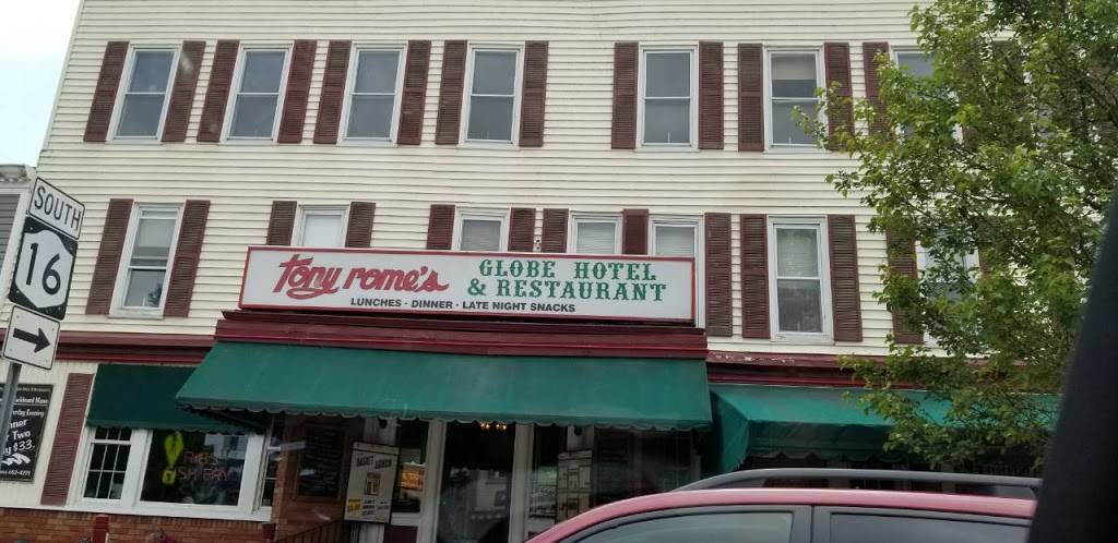 The Globe | restaurant | 711 E Main St, East Aurora, NY 14052, USA | 7166524221 OR +1 716-652-4221