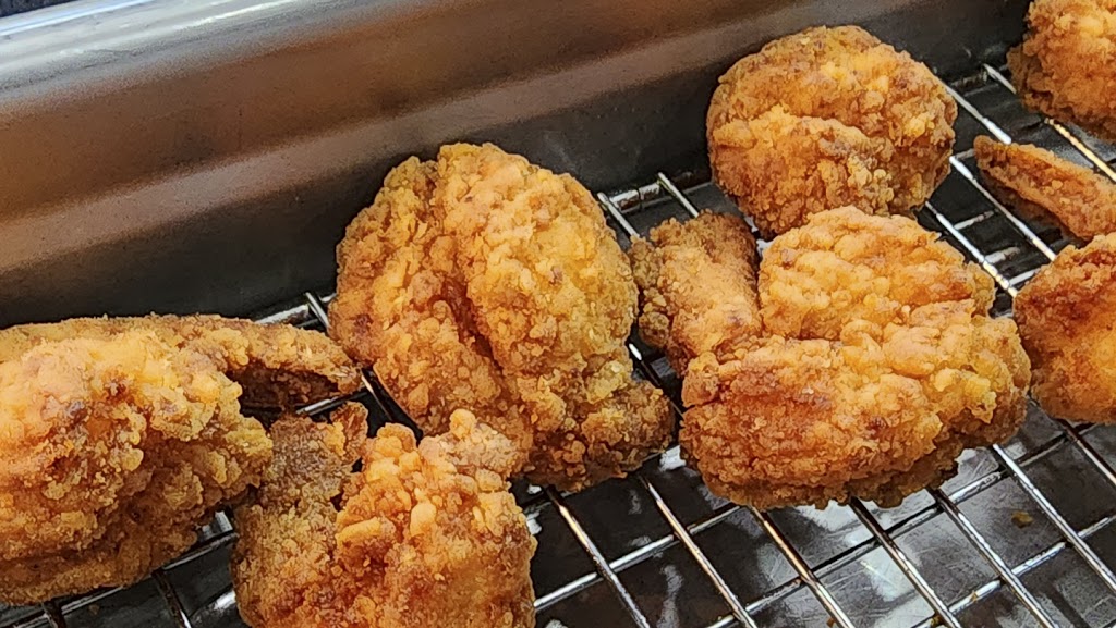 Krispy Krunchy Chicken | restaurant | 2785 W Baseline Rd, Tempe, AZ 85283, USA | 6233993278 OR +1 623-399-3278