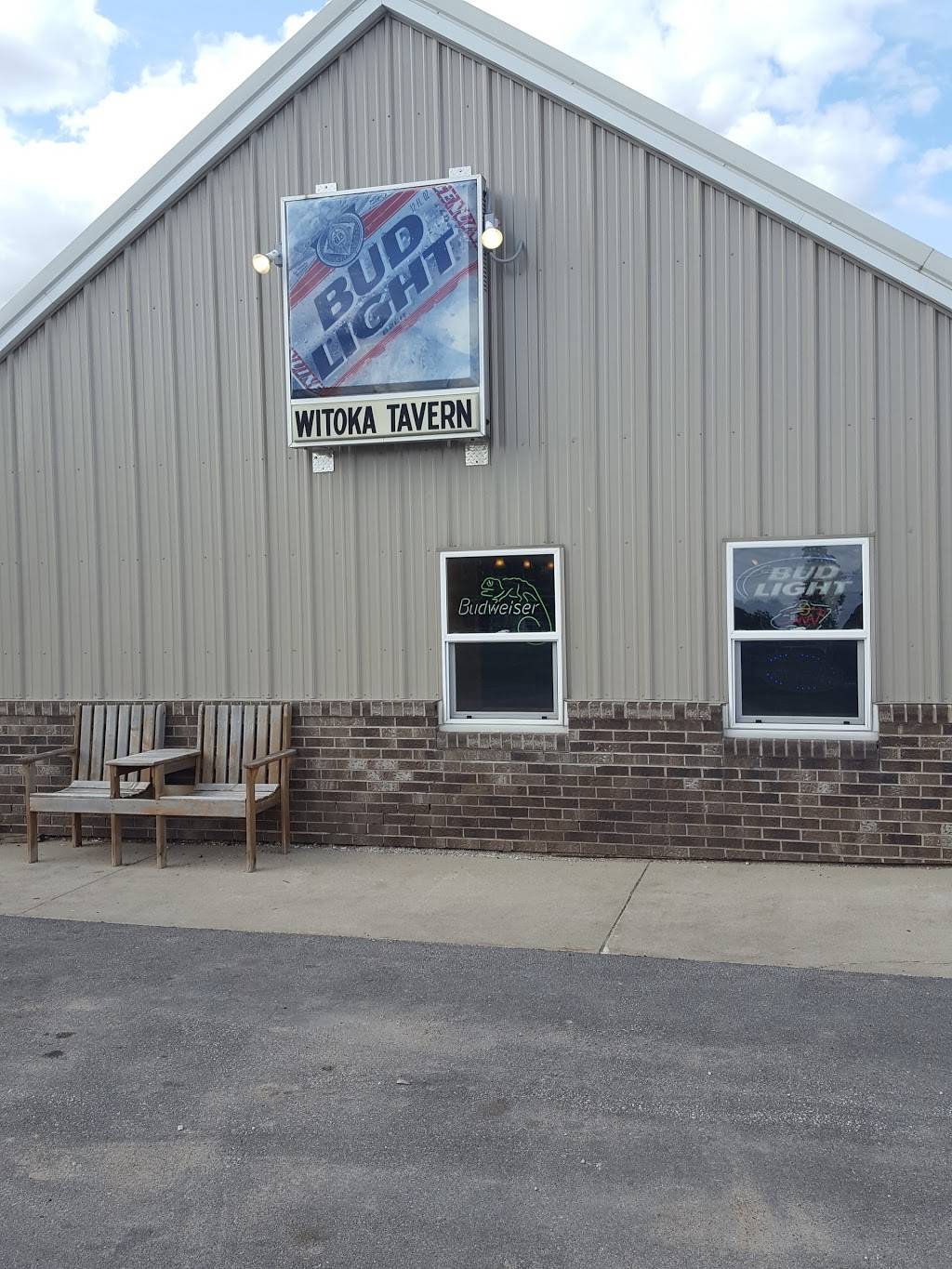Witoka Tavern | restaurant | 27999 County Rd 9, Winona, MN 55987, USA | 5074524346 OR +1 507-452-4346