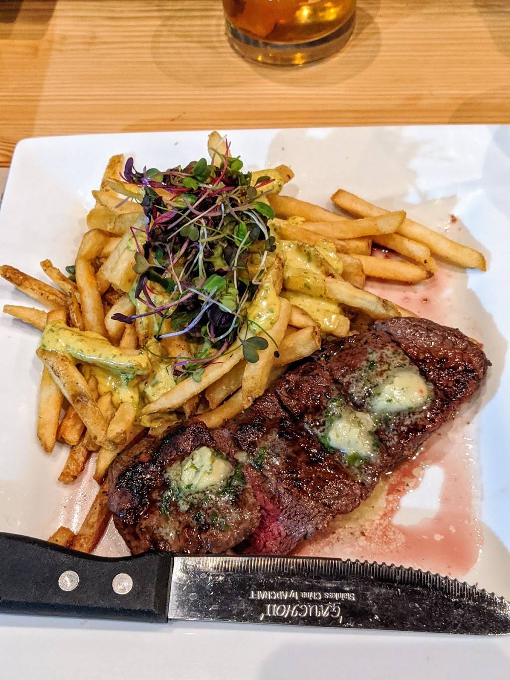 Cinder Bar | restaurant | 410 Berlin - Cross Keys Rd, Williamstown, NJ 08094, USA | 8568180800 OR +1 856-818-0800