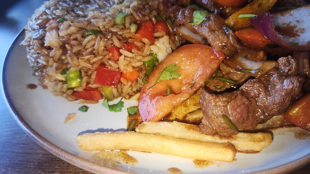 Fusion Bowlz Naples | restaurant | 7700 Trail Blvd, Naples, FL 34108, USA | 2394316352 OR +1 239-431-6352