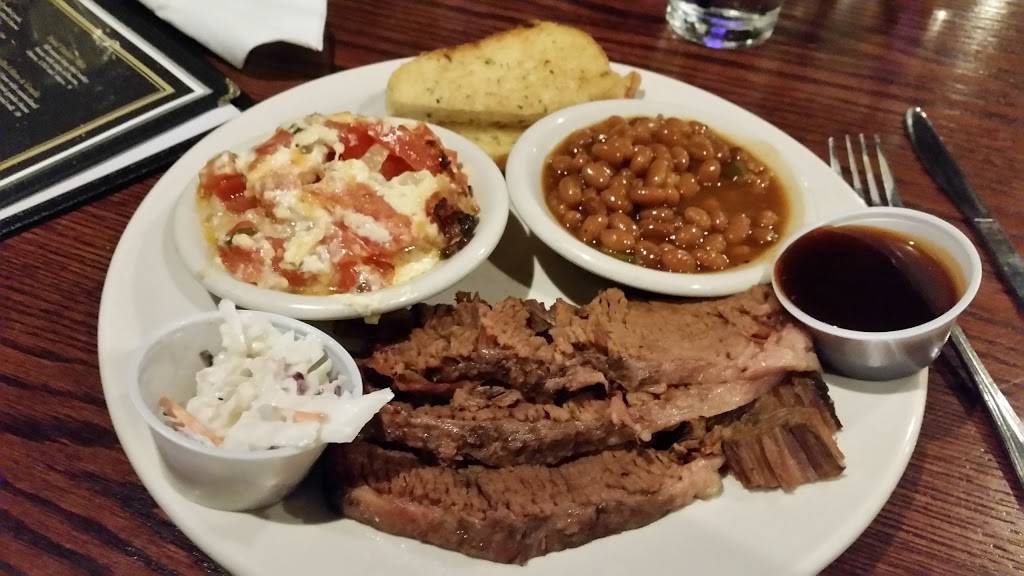 Blackstone Smokehouse & Pub | restaurant | 2801 Raeford Rd, Fayetteville, NC 28303, USA | 9104917029 OR +1 910-491-7029
