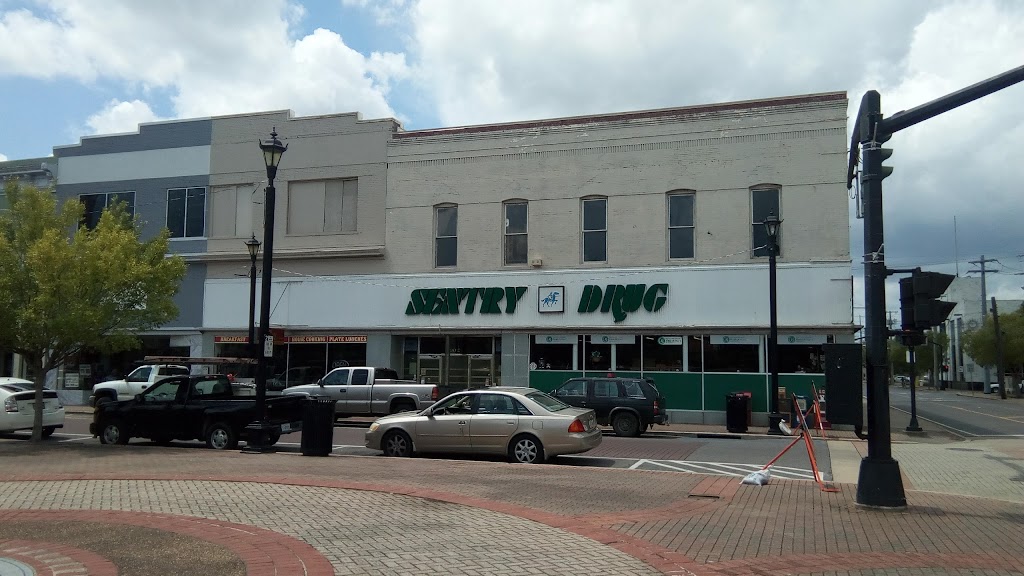 Sentry Grill | restaurant | 1002 3rd St, Alexandria, LA 71301, USA | 3184450952 OR +1 318-445-0952