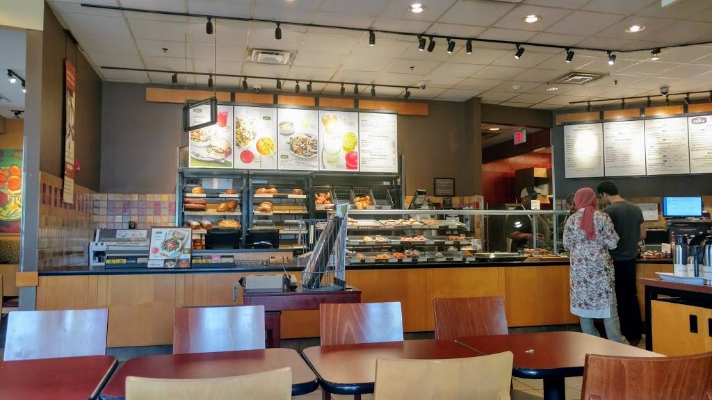 Panera Bread | cafe | 2100 Dixwell Ave, Hamden, CT 06514, USA | 2032482312 OR +1 203-248-2312