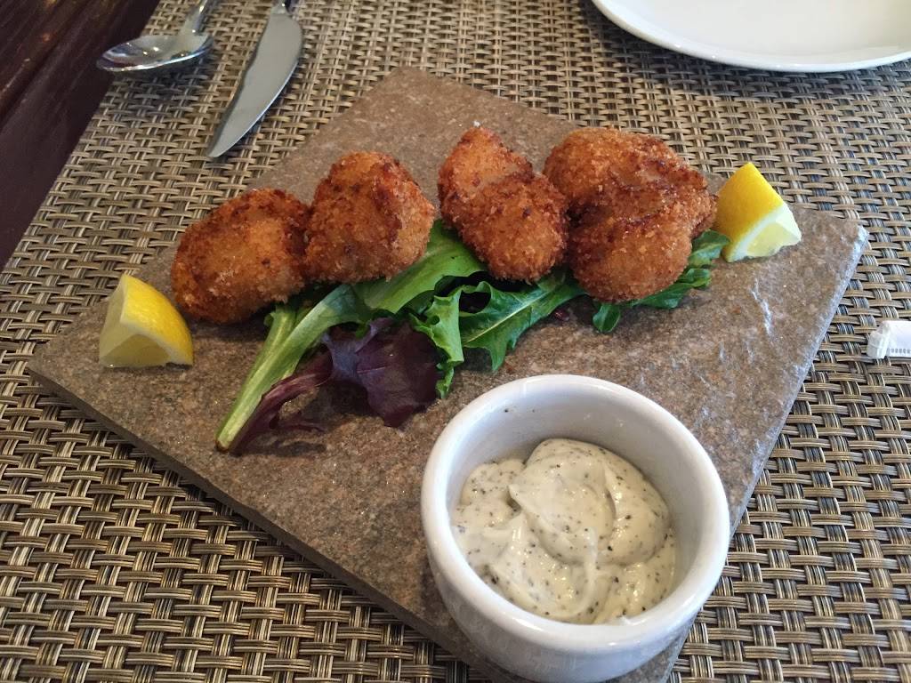 Twelves Grill & Cafe | restaurant | 10 Exchange Pl, West Grove, PA 19390, USA | 6108694020 OR +1 610-869-4020