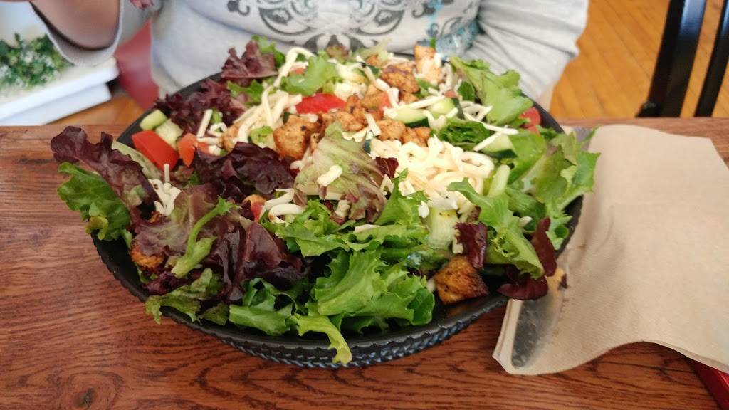 Pumpkinvine Cafe | restaurant | 230 Morton St, Shipshewana, IN 46565, USA | 2607683125 OR +1 260-768-3125