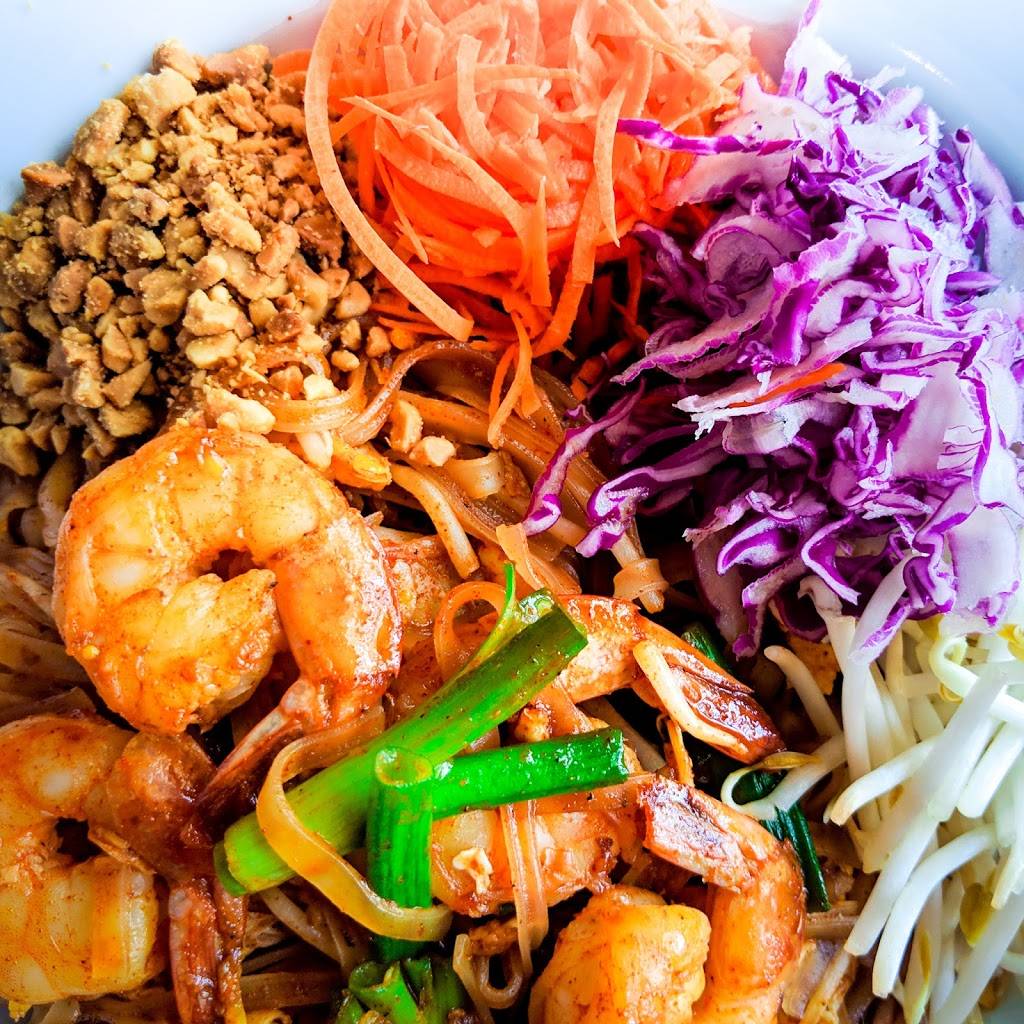 Sweet Chili | restaurant | 8276 Santa Monica Blvd, West Hollywood, CA 90046, USA | 3236542892 OR +1 323-654-2892