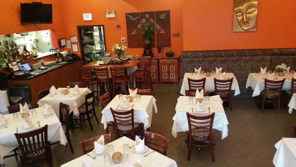 Nine Thai Cuisine | restaurant | 2349 N. Clark St, Chicago, IL 60614, USA | 7733607087 OR +1 773-360-7087