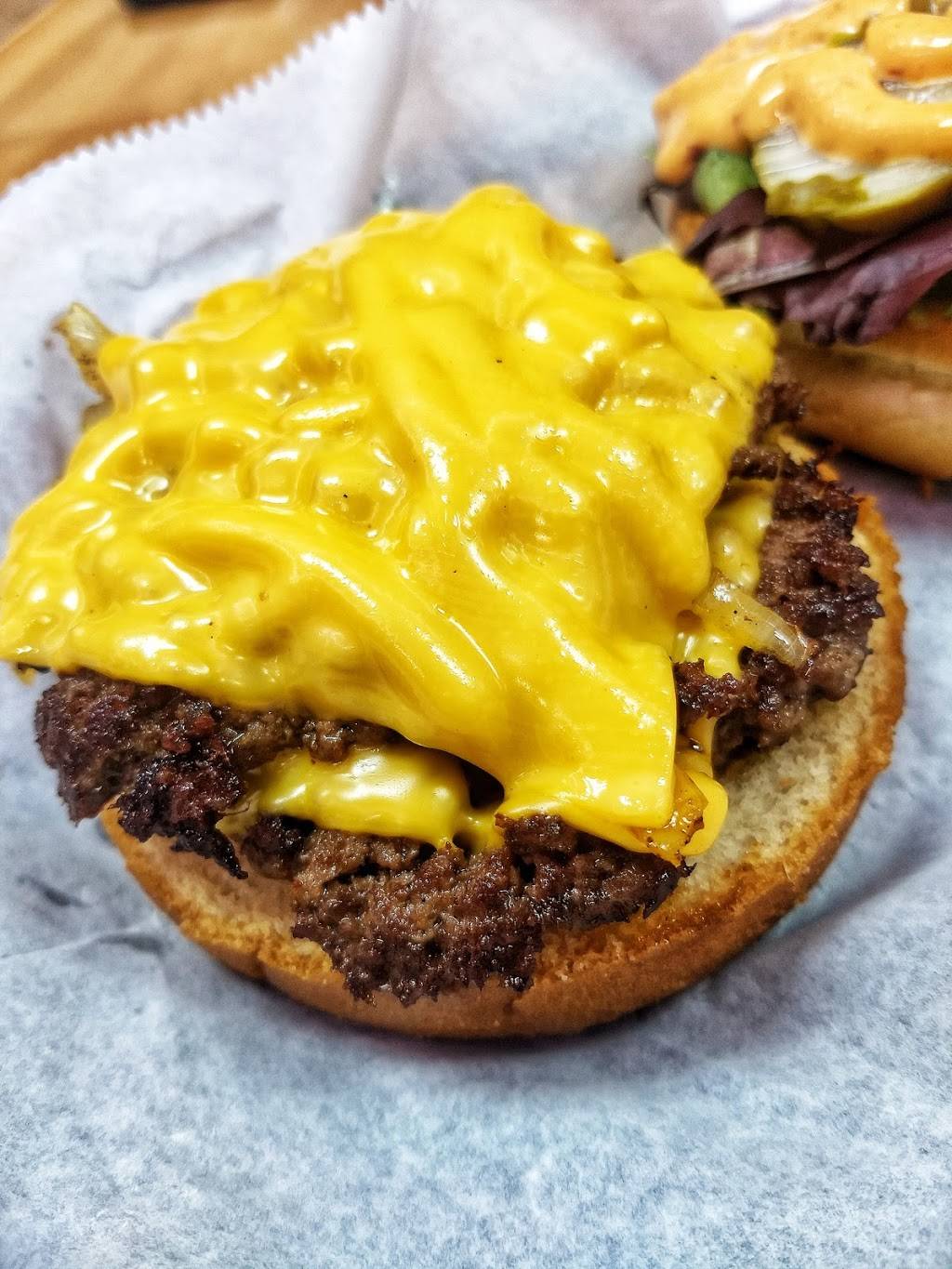 Got Burger! | restaurant | 301 W Cross St, Ypsilanti, MI 48197, USA | 7342197240 OR +1 734-219-7240