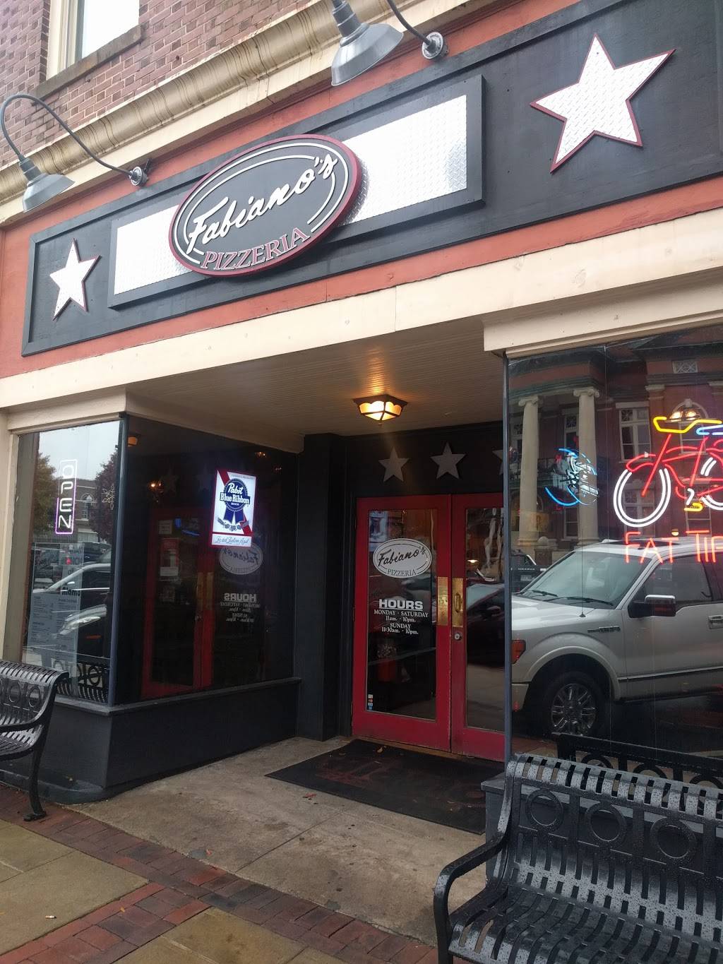 Fabianos Pizzeria of Newnan | restaurant | 19 N Court Square, Newnan, GA 30263, USA | 7706832683 OR +1 770-683-2683