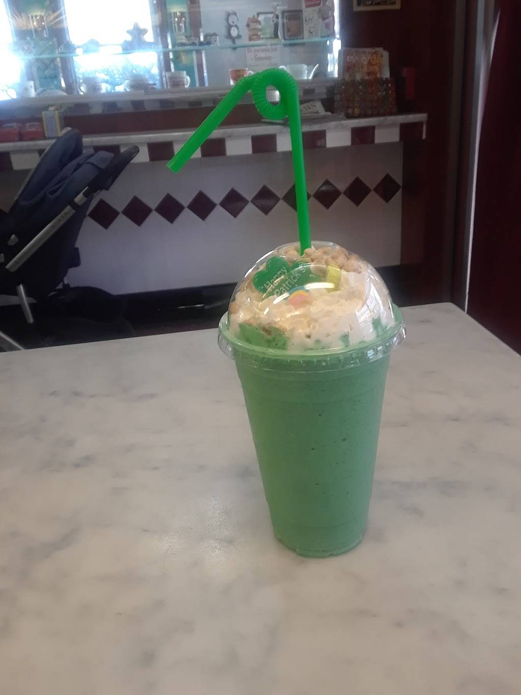 New Canaan Diner | restaurant | 4701, 18 Forest St, New Canaan, CT 06840, USA | 2035947595 OR +1 203-594-7595